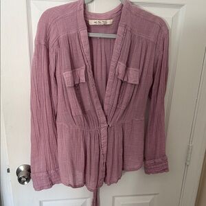 We The Free  Mauve Textured Blouse light breathable fabric
Will fit M size